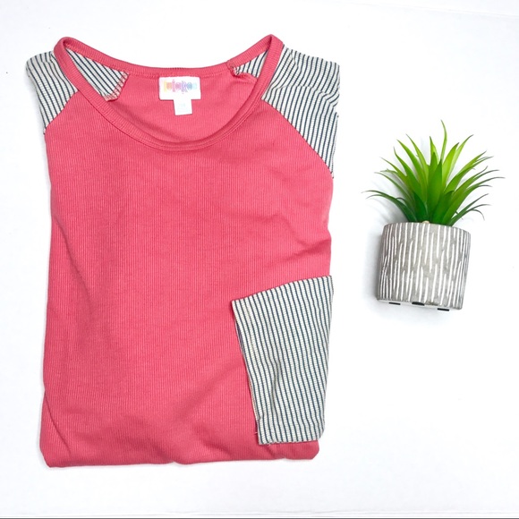 LuLaRoe Tops - Lularoe Randy